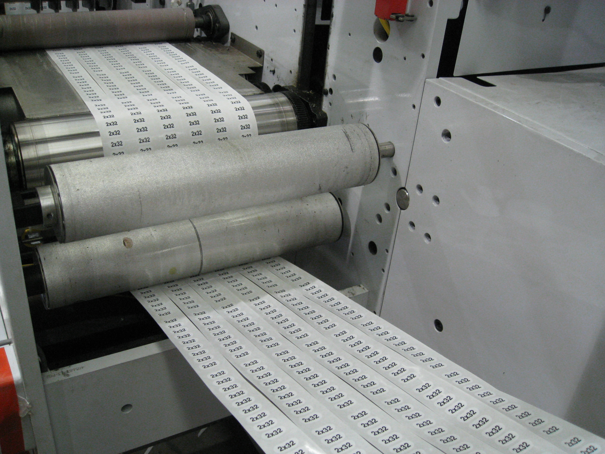 label_press